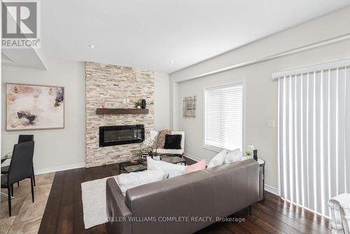 10 Crossings Way, Hamilton, ON - Indoor With Fireplace