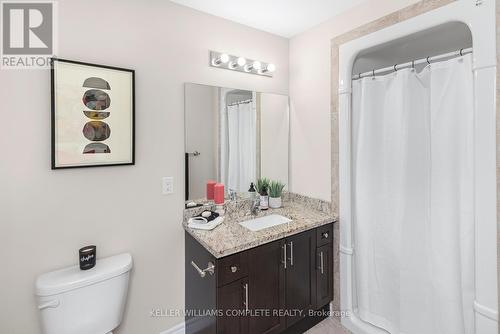10 Crossings Way, Hamilton, ON - Indoor Photo Showing Bathroom