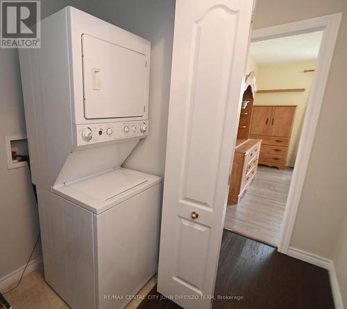 117 Hagerman Crescent, St. Thomas, ON - Indoor Photo Showing Laundry Room
