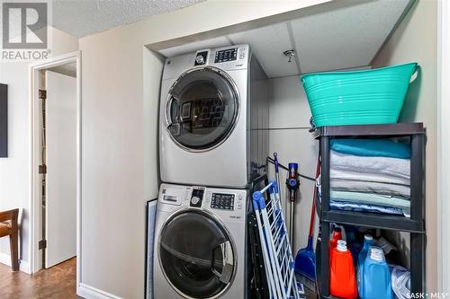 605 315 5Th Avenue N, Saskatoon, SK - Indoor Photo Showing Laundry Room
