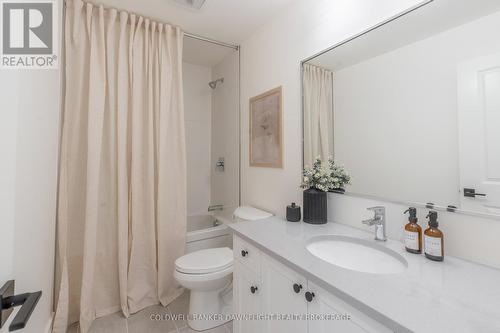 35 - 147 Scotts Drive, Lucan Biddulph, ON - Indoor Photo Showing Bathroom