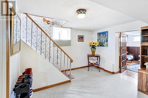 35 Stanwood Crescent, Toronto, ON - Indoor Photo Showing Other Room