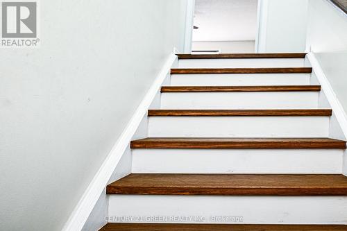 668 Hamilton Crescent, Milton, ON - Indoor Photo Showing Other Room