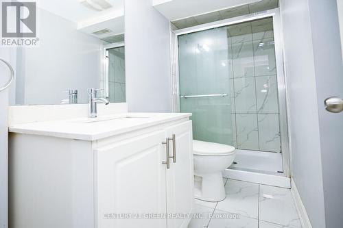 668 Hamilton Crescent, Milton, ON - Indoor Photo Showing Bathroom