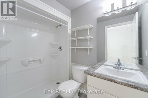 402 - 640 Sauve Street, Milton, ON - Indoor Photo Showing Bathroom