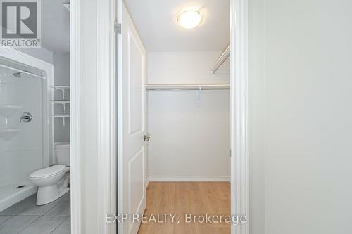 402 - 640 Sauve Street, Milton, ON - Indoor Photo Showing Bathroom
