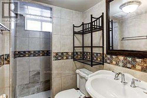 109 Cayuga Avenue, Toronto, ON - Indoor Photo Showing Bathroom