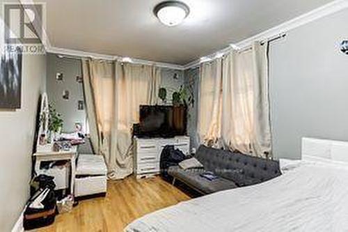 109 Cayuga Avenue, Toronto, ON - Indoor Photo Showing Bedroom