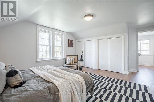 571 Plains Road W, Burlington, ON - Indoor Photo Showing Bedroom