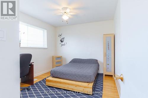 16 Thwaite Avenue, Toronto, ON - Indoor Photo Showing Bedroom
