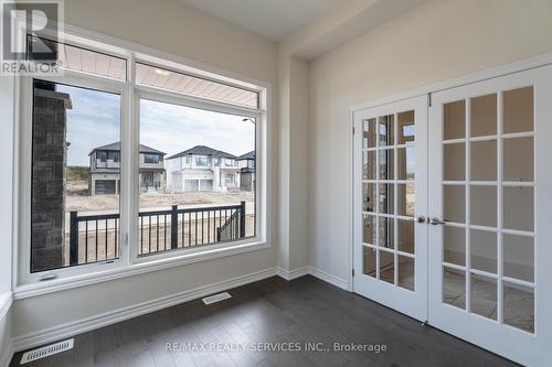 89 Sunvalley Avenue, Wasaga Beach, ON - Indoor Photo Showing Other Room