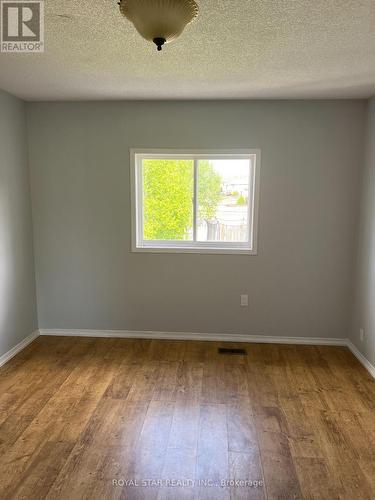 105 Lougheed Road E, Barrie, ON - Indoor Photo Showing Other Room