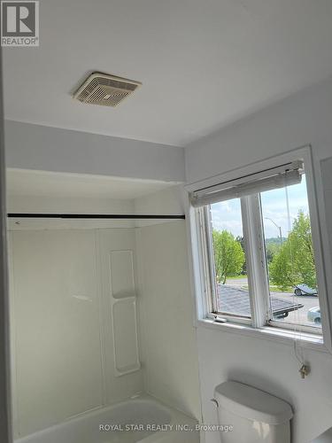 105 Lougheed Road E, Barrie, ON - Indoor Photo Showing Other Room