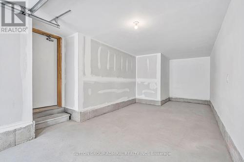 20 Spry Lane, Barrie, ON - Indoor Photo Showing Other Room
