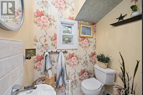 186 Charles Street, Central Elgin, ON - Indoor Photo Showing Bathroom