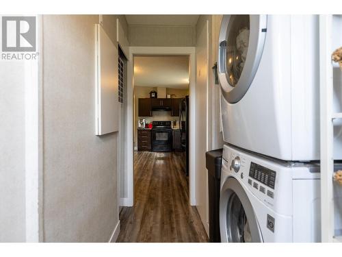 4103 Hill Road, Fernie, BC - Indoor Photo Showing Laundry Room