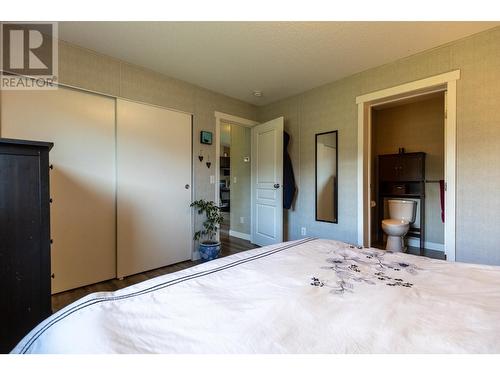 4103 Hill Road, Fernie, BC - Indoor Photo Showing Bedroom