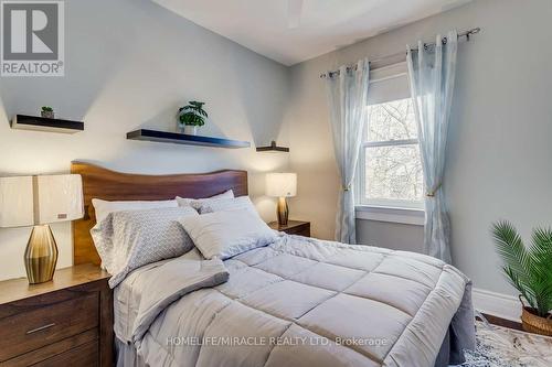 70 Standish Avenue, Toronto, ON - Indoor Photo Showing Bedroom