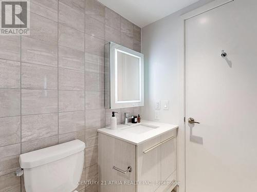 1506 - 8 Cumberland Street, Toronto, ON - Indoor Photo Showing Bathroom