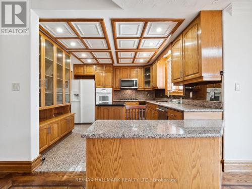 M/F&2/F - 185 Goulding Avenue, Toronto, ON - Indoor Photo Showing Kitchen
