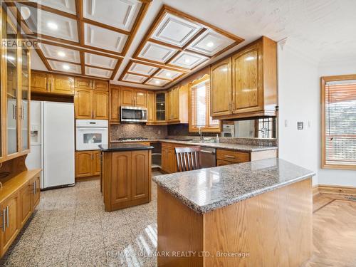 M/F&2/F - 185 Goulding Avenue, Toronto, ON - Indoor Photo Showing Kitchen