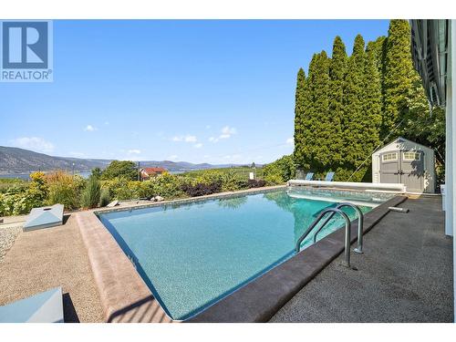 1166 Davenport Avenue, Penticton, BC - Outdoor With In Ground Pool