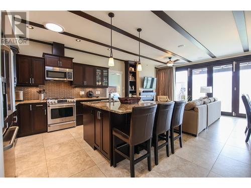 2000 Valleyview Drive Unit# 6, Osoyoos, BC - Indoor Photo Showing Kitchen