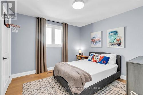 25 Sylvadene Parkway, Vaughan, ON - Indoor Photo Showing Bedroom