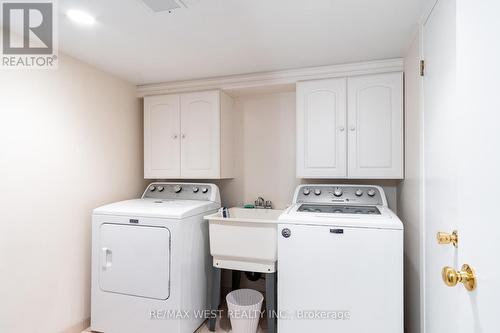380 Tareyton Road, Richmond Hill, ON - Indoor Photo Showing Laundry Room