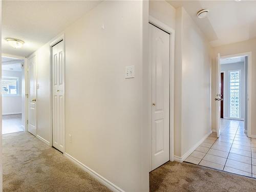2127 Wren Pl, Nanaimo, BC - Indoor Photo Showing Other Room