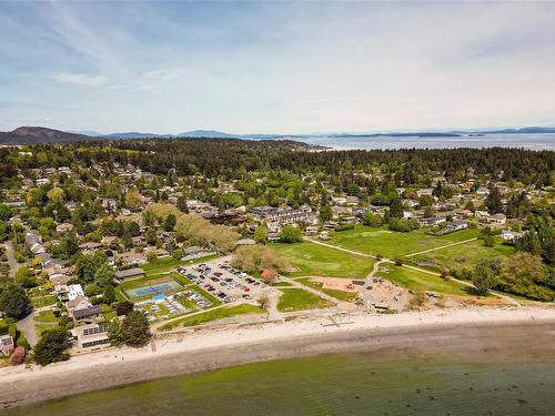 303-2589 Penrhyn St, Saanich, BC - Outdoor With Body Of Water With View