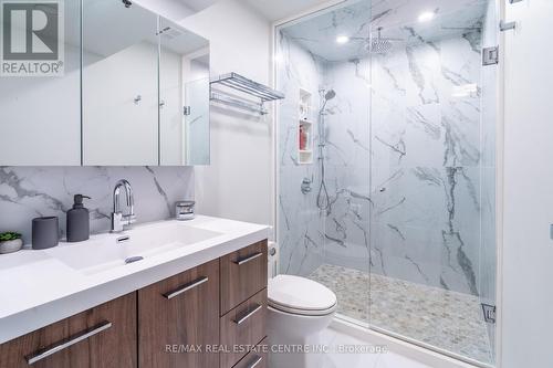 201 - 81 Navy Wharf Court, Toronto, ON - Indoor Photo Showing Bathroom