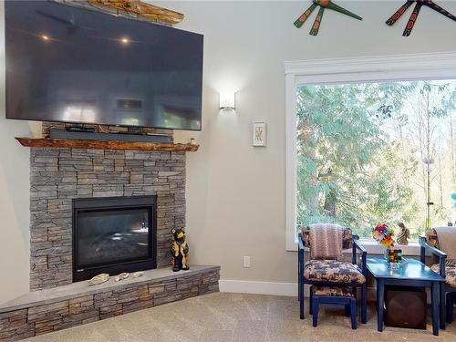 2168 Winfield Dr, Sooke, BC - Indoor Photo Showing Living Room With Fireplace