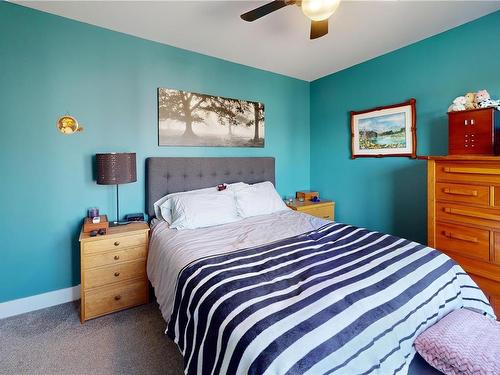 2168 Winfield Dr, Sooke, BC - Indoor Photo Showing Bedroom