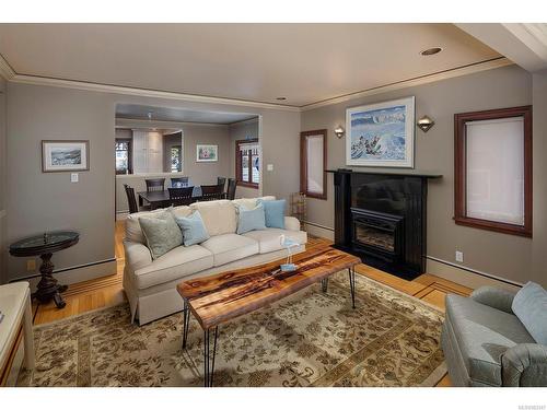 2106 Marne St, Oak Bay, BC - Indoor Photo Showing Living Room With Fireplace