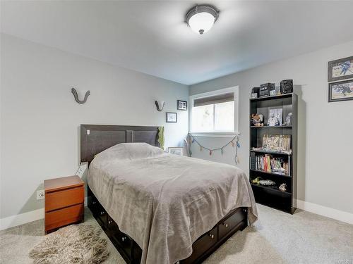 2541 West Trail Crt, Sooke, BC - Indoor Photo Showing Bedroom