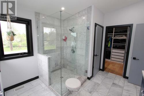 1483 Webster Road, Asphodel-Norwood, ON - Indoor Photo Showing Bathroom