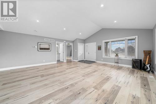 46 Talbot Street, Prince Edward County, ON - Indoor Photo Showing Other Room