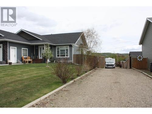 9707 N Spruce Street, Taylor, BC - Outdoor