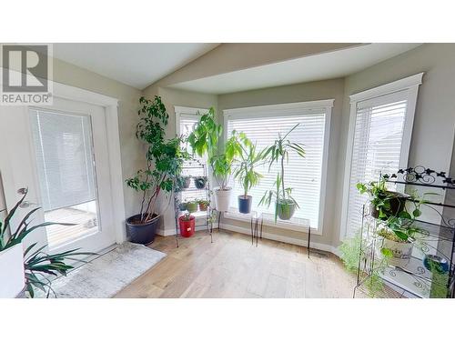 9707 N Spruce Street, Taylor, BC - Indoor Photo Showing Other Room