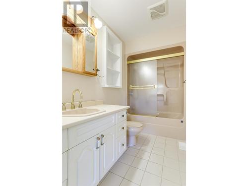 8 Swallow Street, Kitimat, BC - Indoor Photo Showing Bathroom
