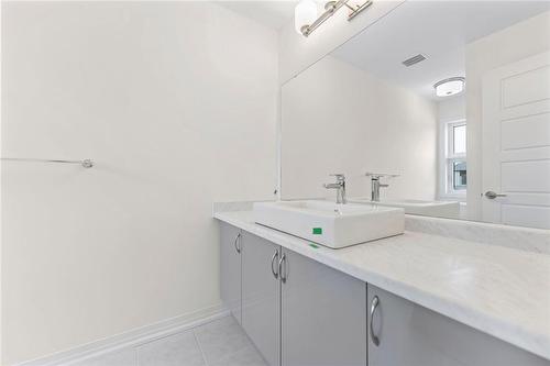 61 George Brier Drive E, Paris, ON - Indoor Photo Showing Bathroom