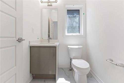 61 George Brier Drive E, Paris, ON - Indoor Photo Showing Bathroom