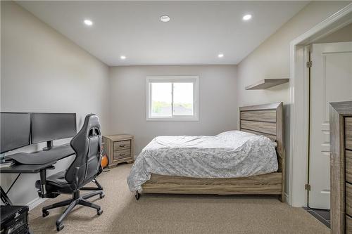 50937 Memme Court, Wainfleet, ON - Indoor Photo Showing Bedroom