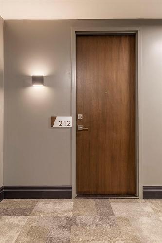 101 Locke Street S|Unit #212, Hamilton, ON - Indoor Photo Showing Other Room