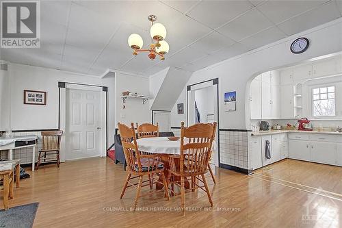 170 Boyd'S Road, Lanark Highlands, ON - Indoor Photo Showing Dining Room