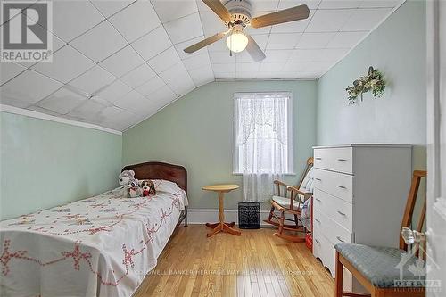 170 Boyd'S Road, Lanark Highlands, ON - Indoor Photo Showing Bedroom