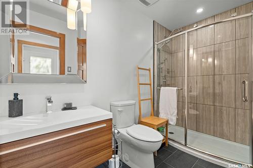 115-117 Evenson Avenue, Manitou Beach, SK - Indoor Photo Showing Bathroom