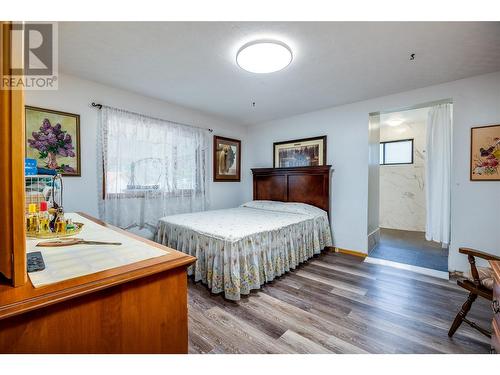 3079 Hall Road, Kelowna, BC - Indoor Photo Showing Bedroom