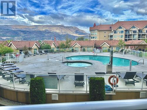 1088 Sunset Drive Unit# 431, Kelowna, BC - Outdoor With In Ground Pool